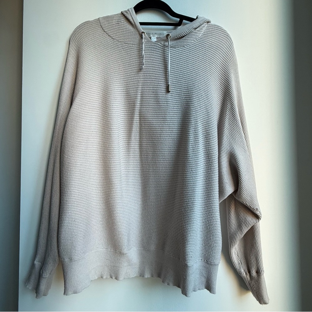 Chelsea & Theodore Light Beige Hooded Sweater XL